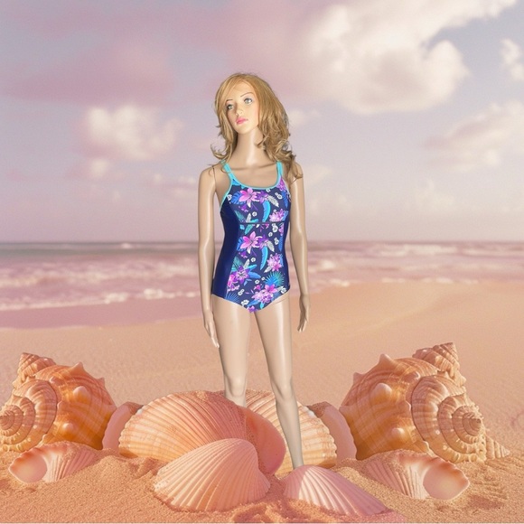 New ZeroXposur Double Strap Swimsuit with Skirt in Regular size 16.5 - Picture 4 of 16